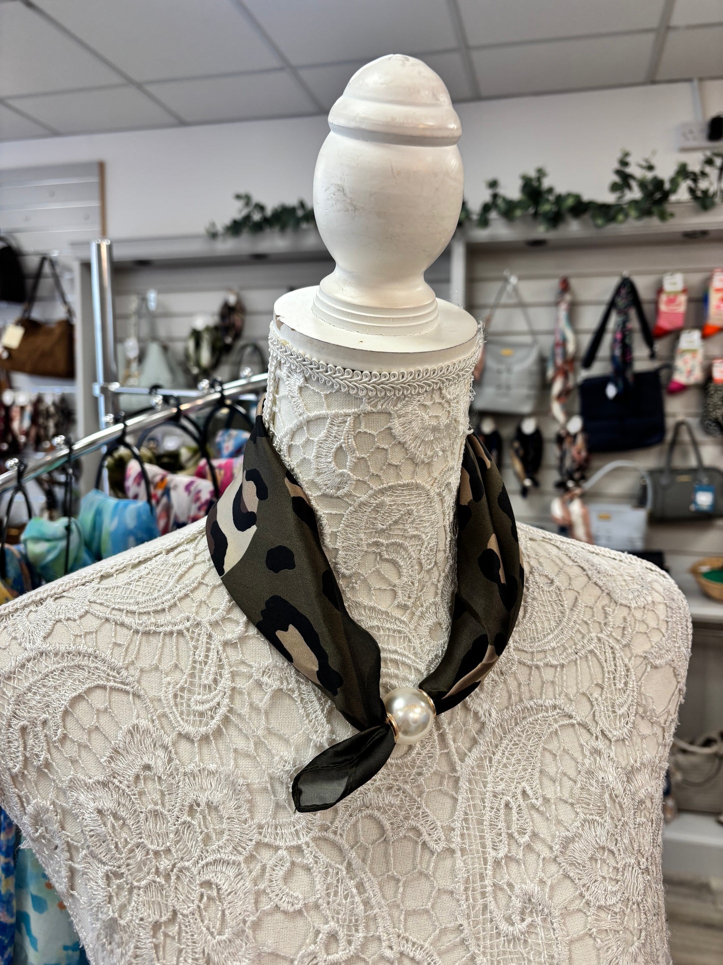 Allie Pearl scarf