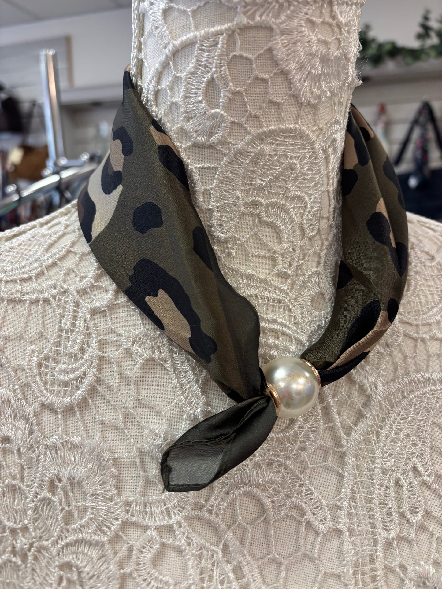Allie Pearl scarf