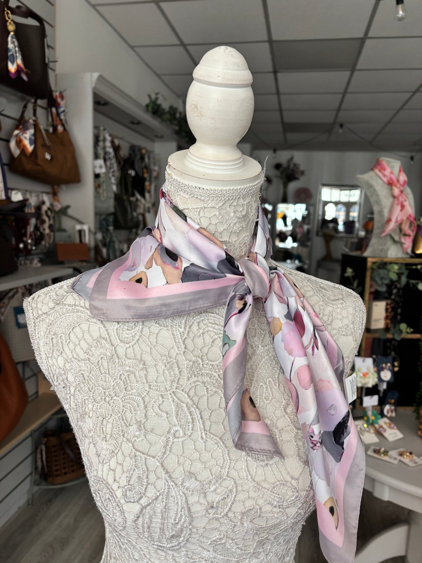 Dove square scarf with colorful rose pattern
