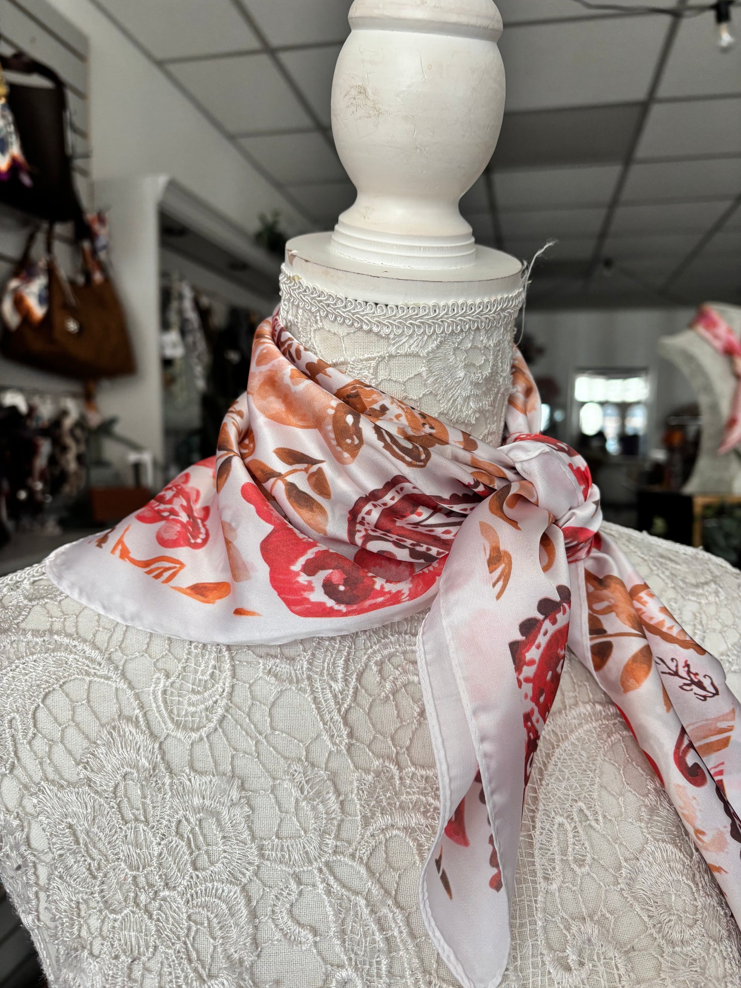 Iris Silk-touch scarf 70x70 bandana print