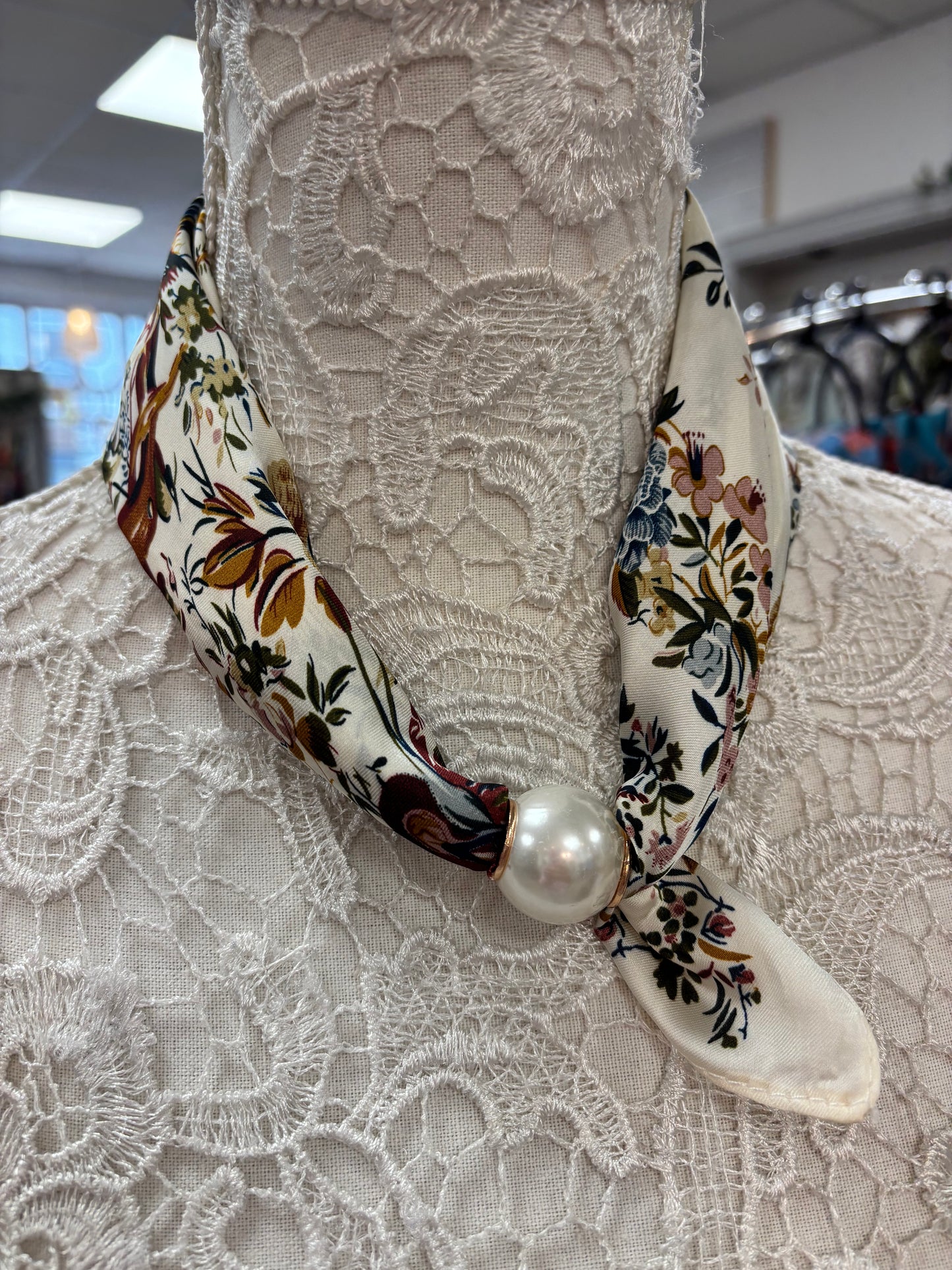 Lotus pearl scarf