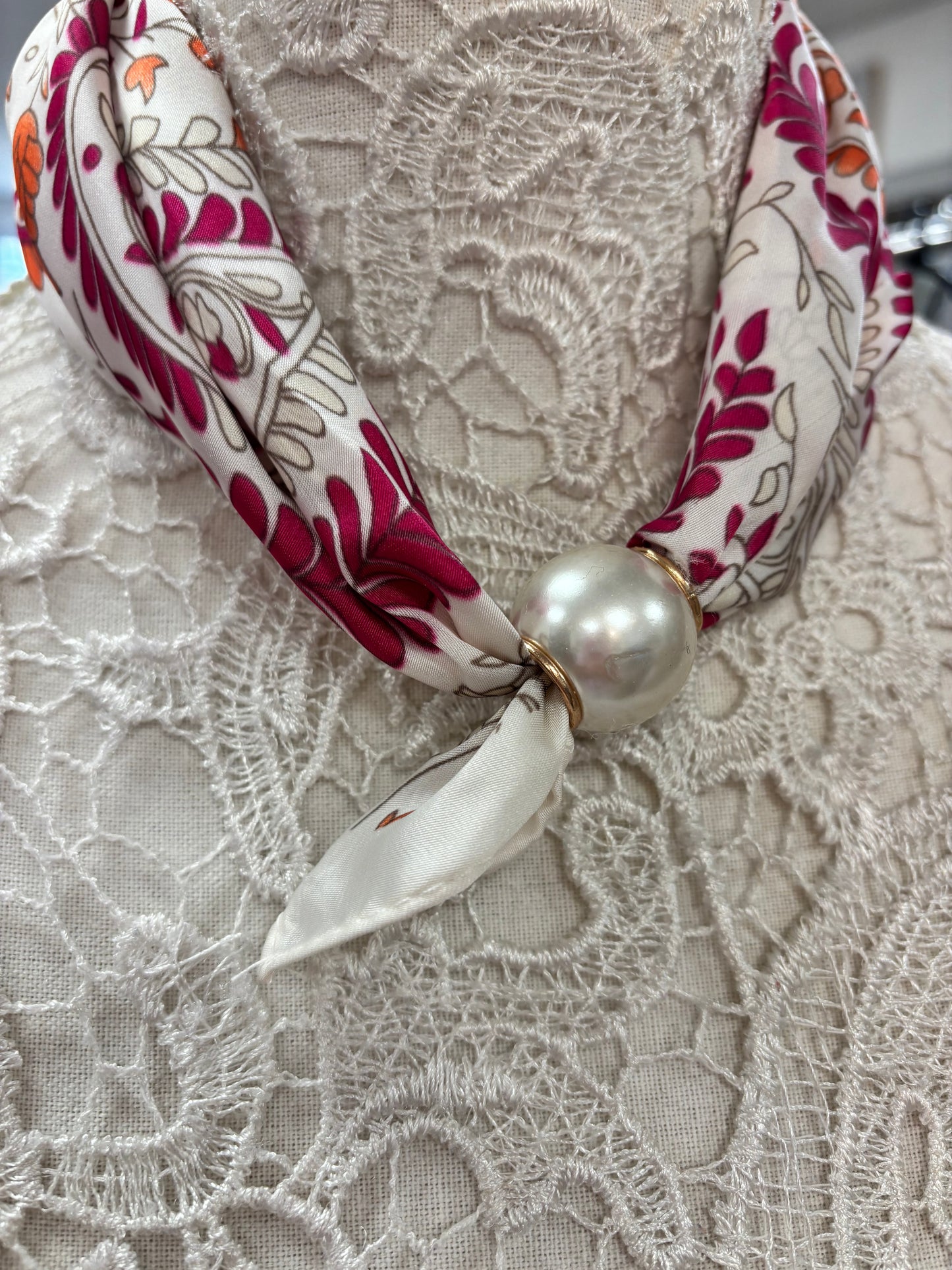 Terri Pearl scarf