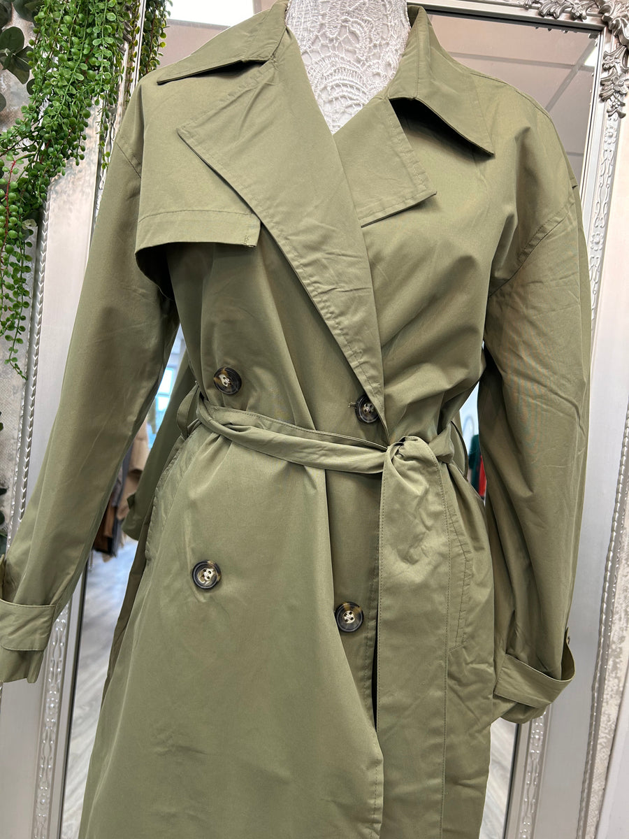 BYCalea Trenchcoat – Be Unique By Emma