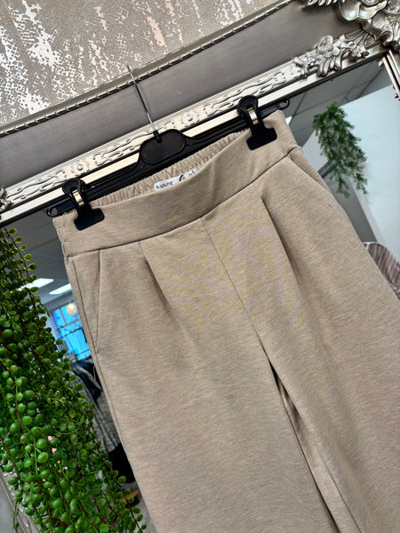 Zetta wide legged trousers