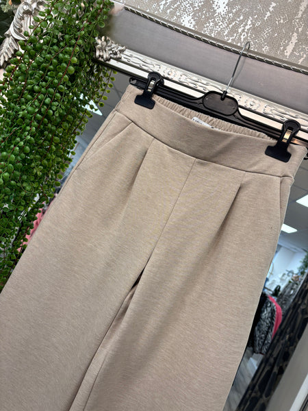 Zetta wide legged trousers