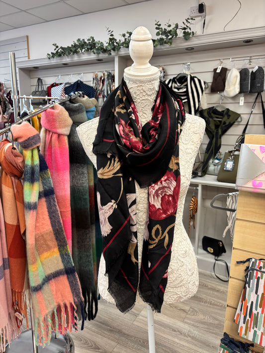 Tara scarf
