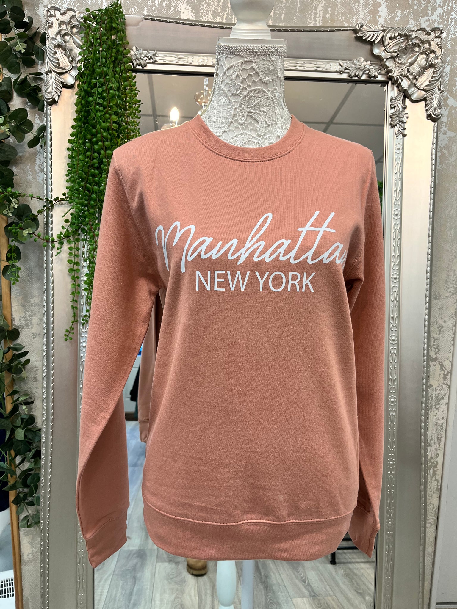 Manhattan N.Y Sweatshirt