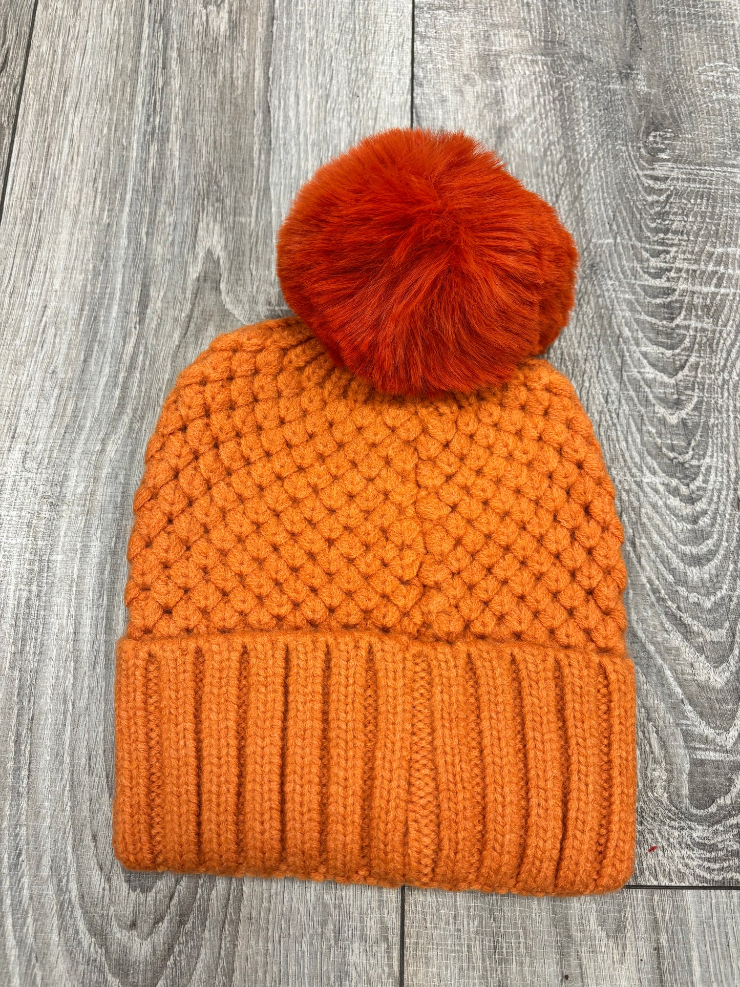 Bella Pom Pom hat