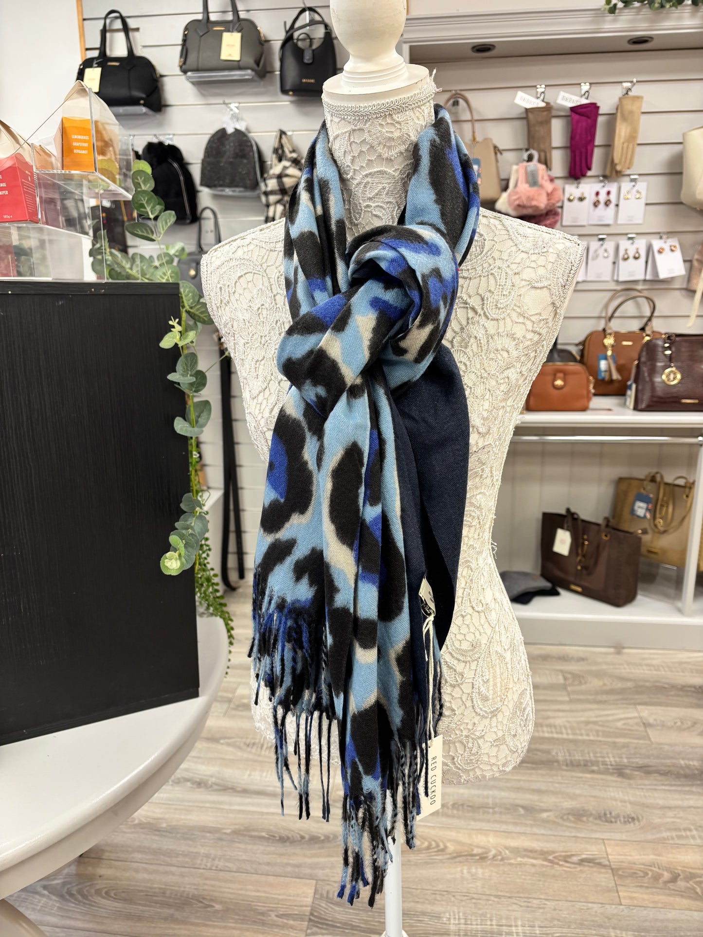 Faye animal print scarf