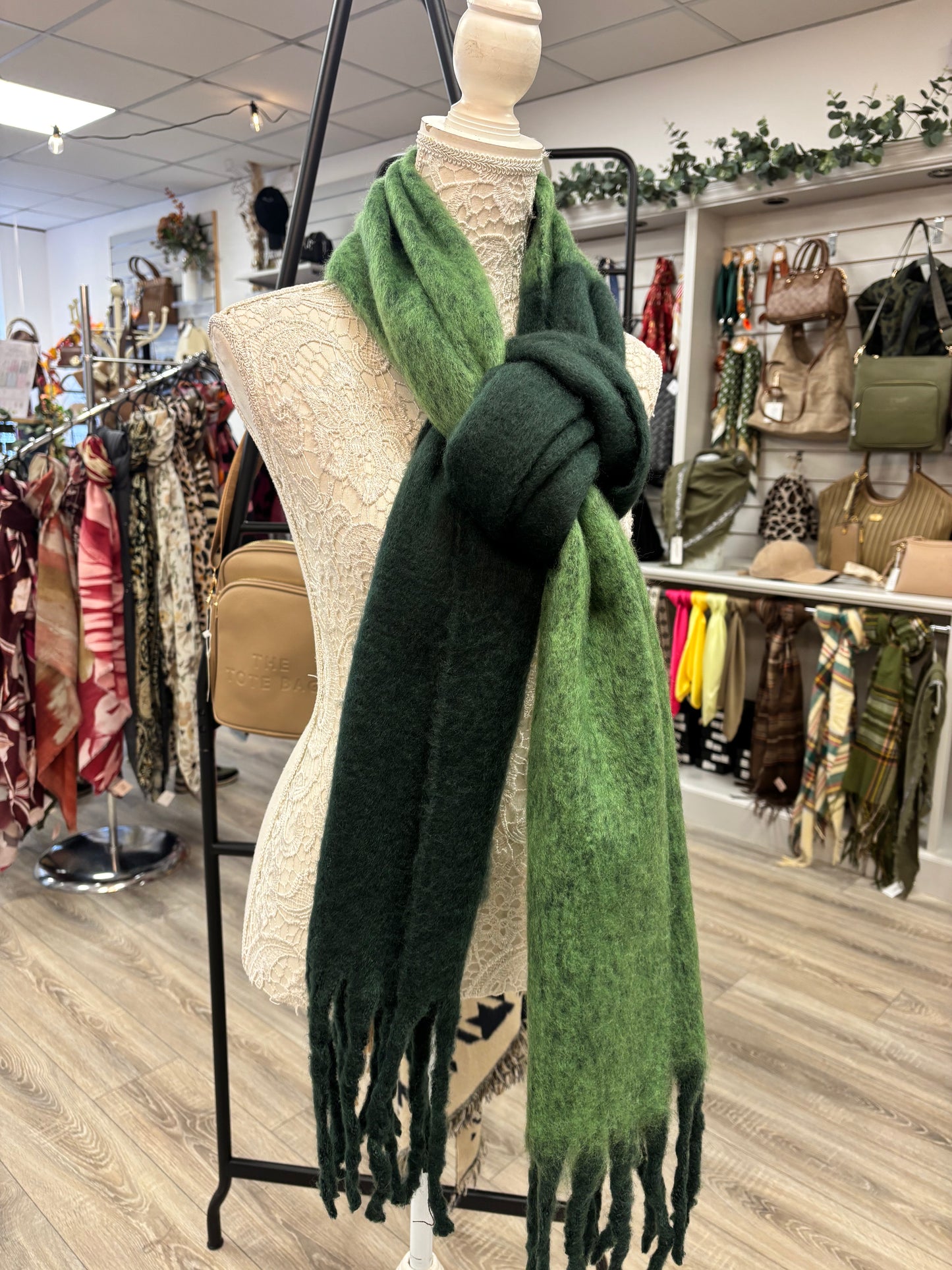 Shola chunky knit scarf