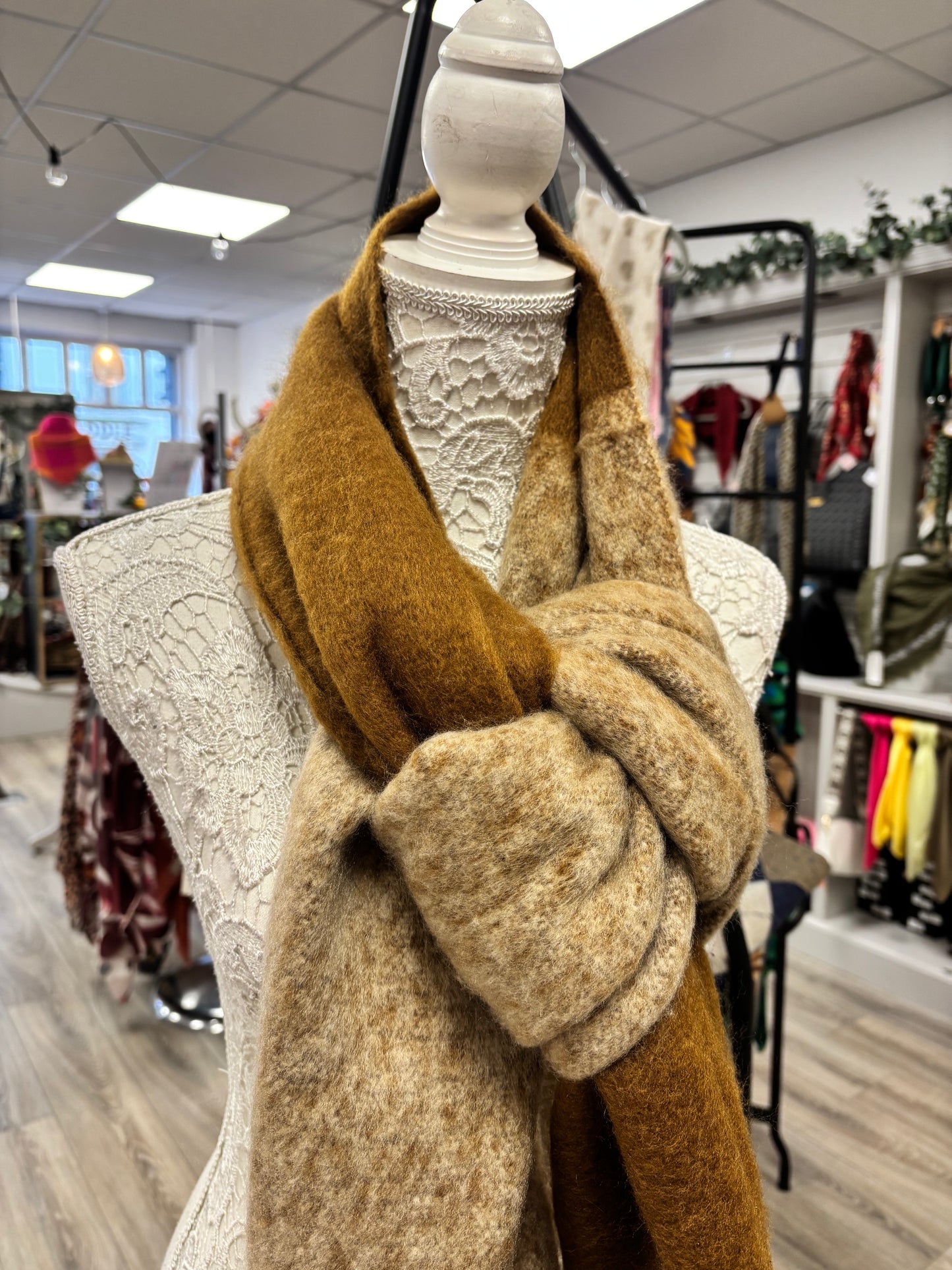 Shola chunky knit scarf