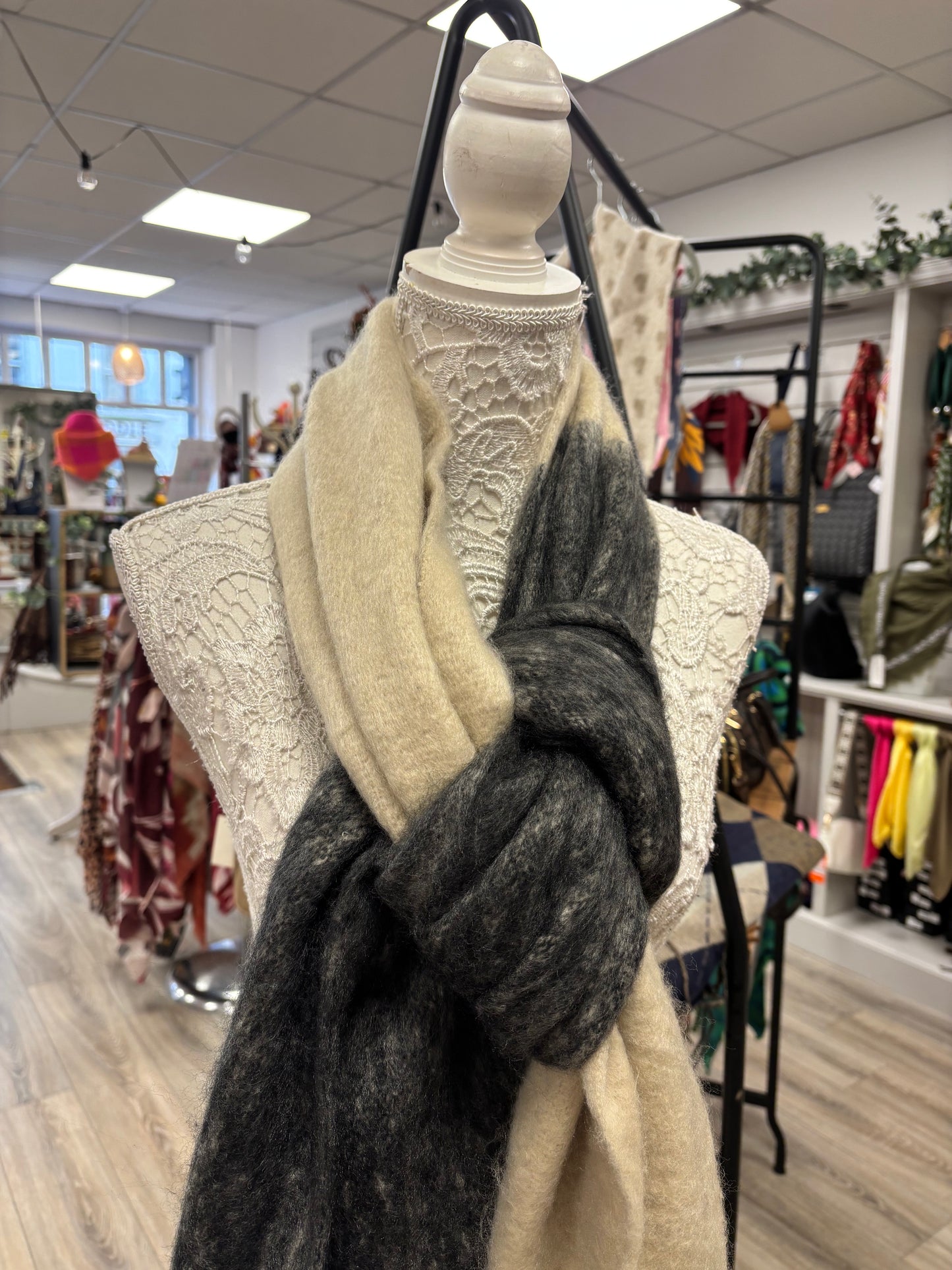 Shola chunky knit scarf
