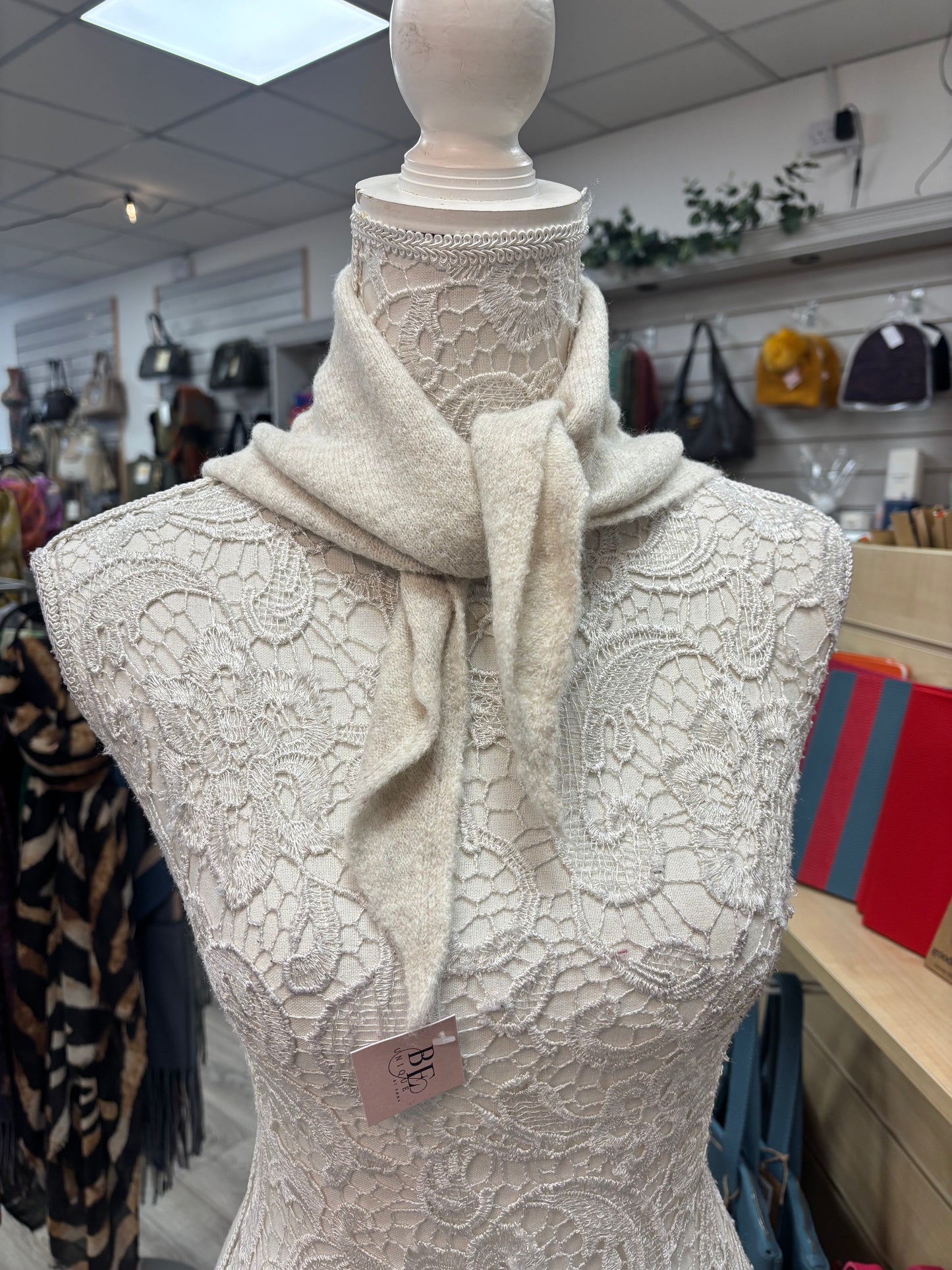 Dinah fine knit neck scarf