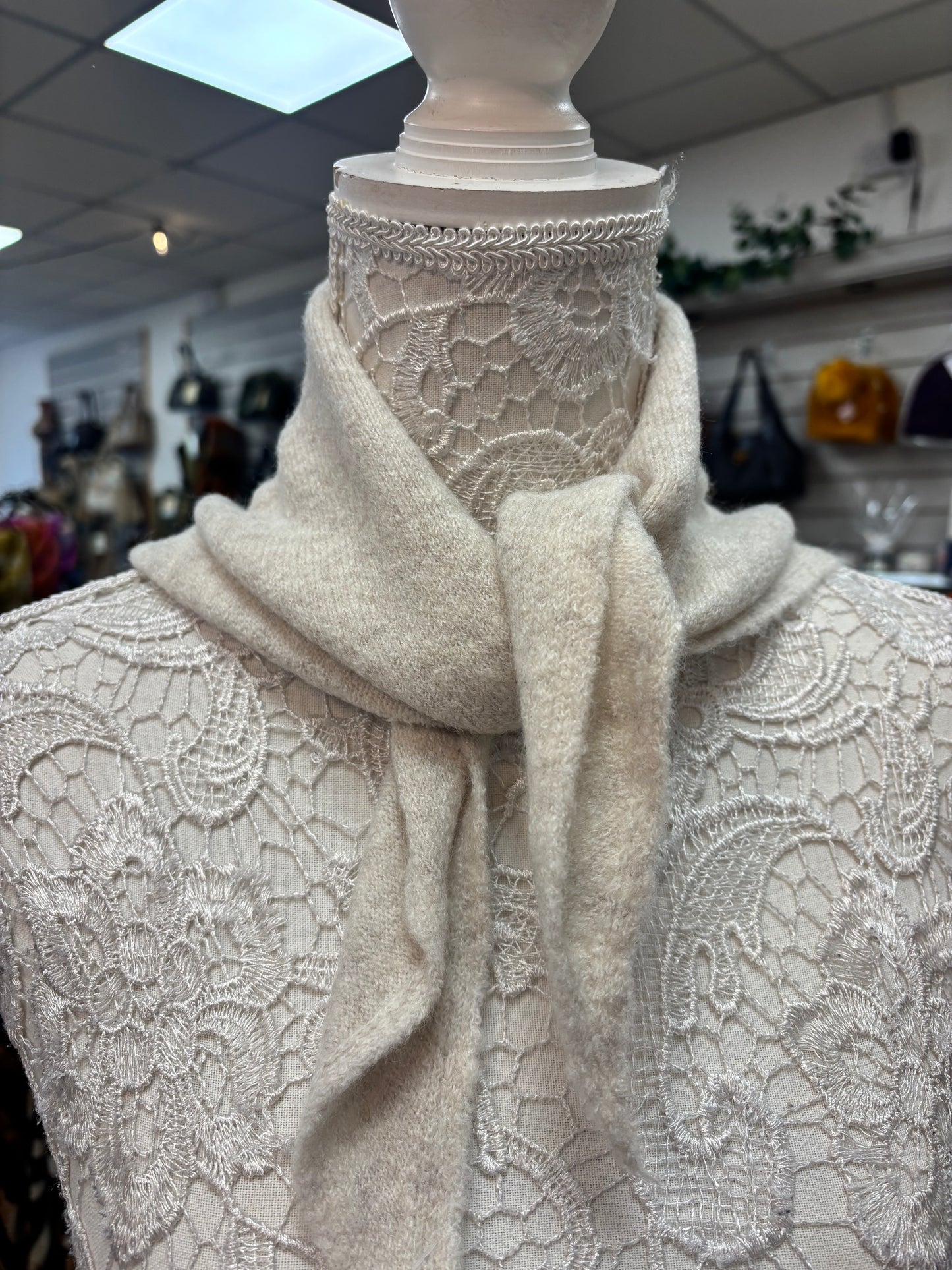 Dinah fine knit neck scarf