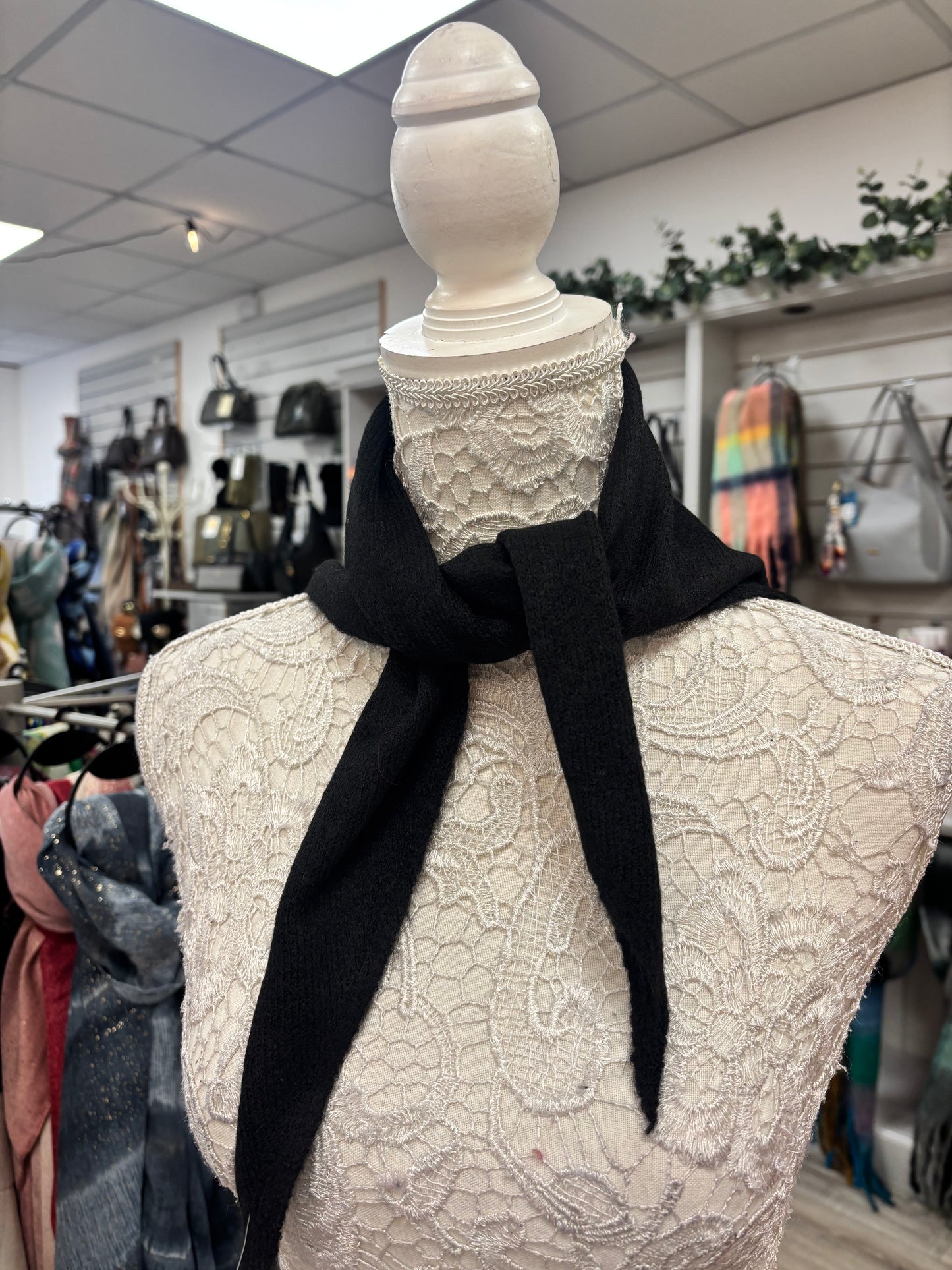 Dinah fine knit neck scarf