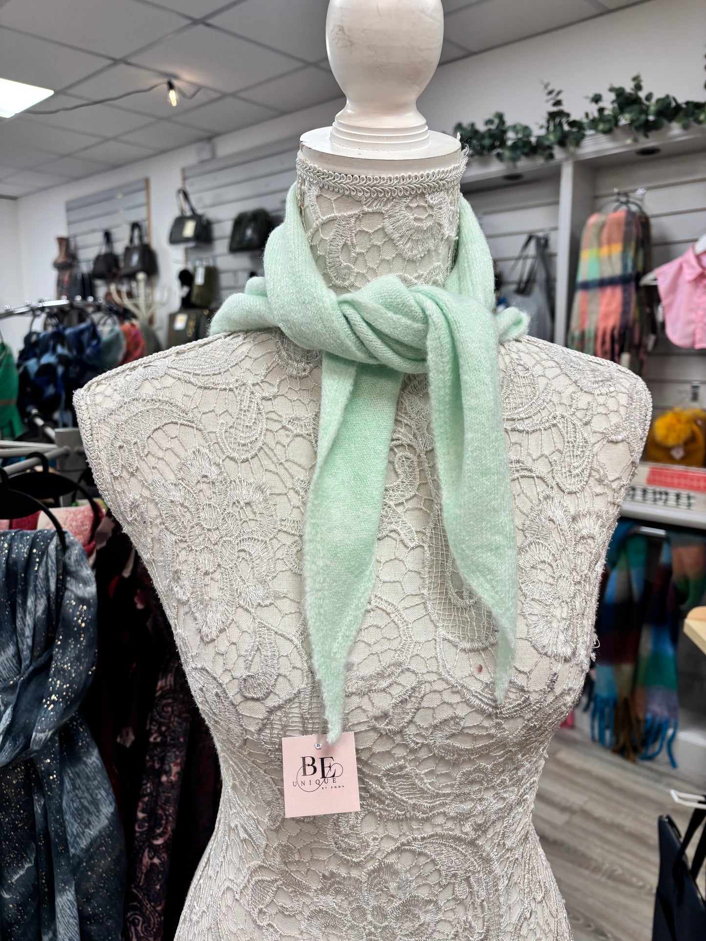 Dinah fine knit neck scarf