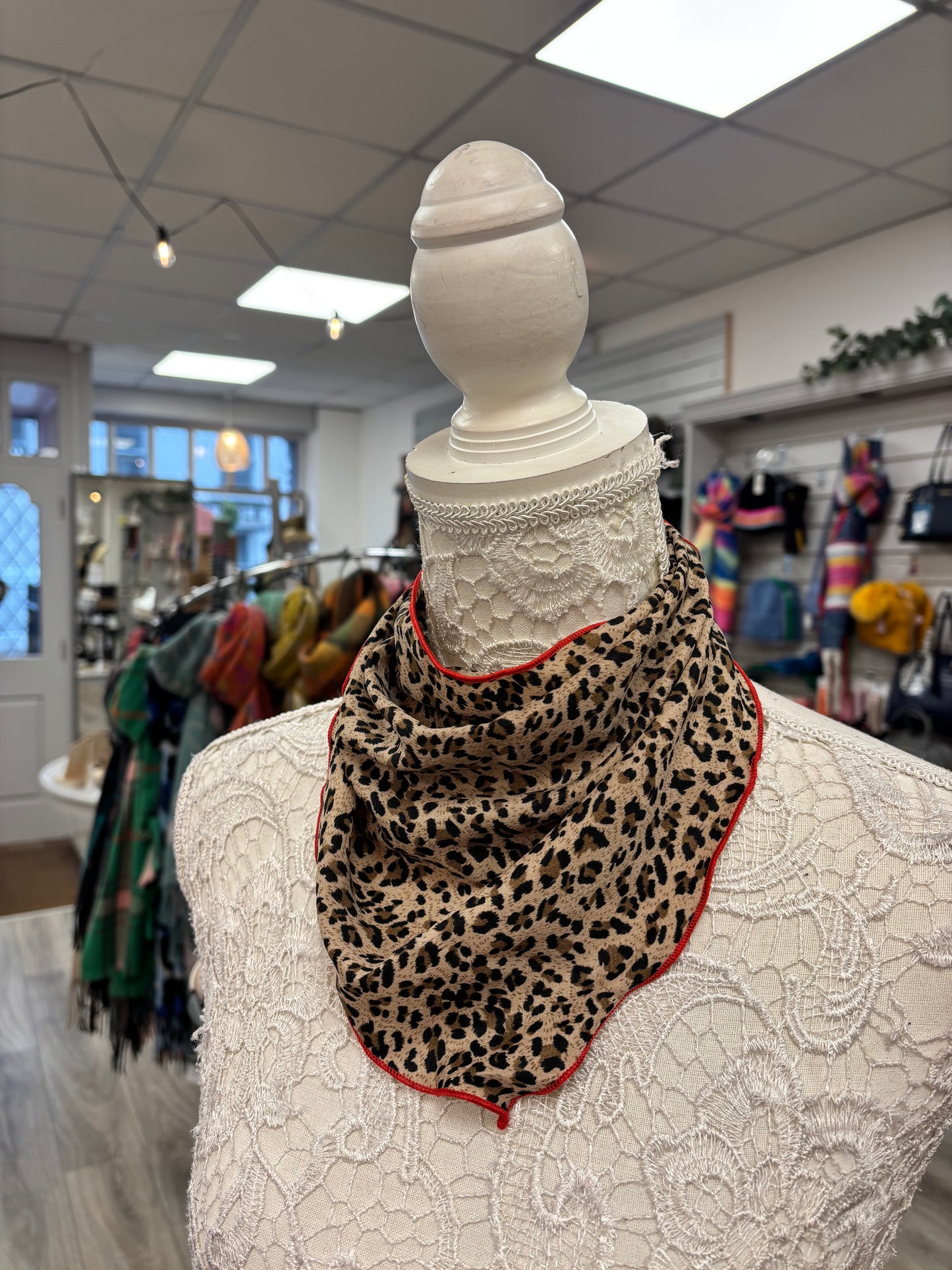 Fifi small neck scarf