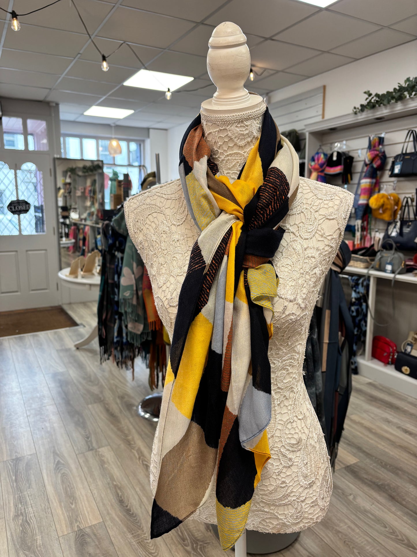 Lila square print scarf