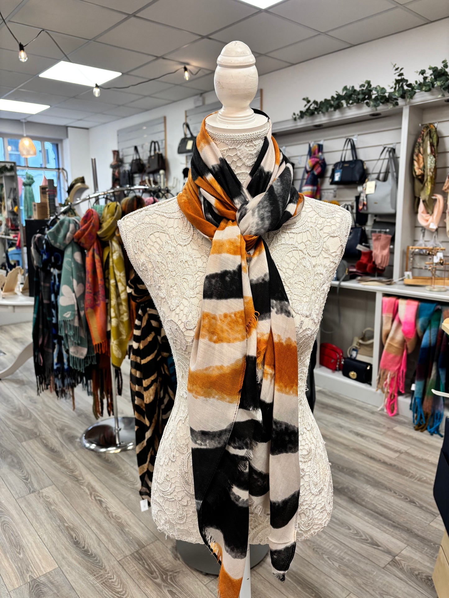 Finley light weight scarf