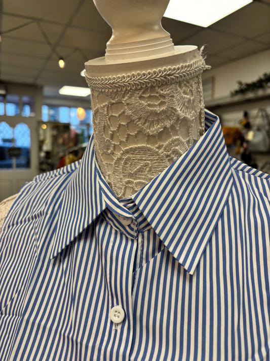 Nola mock collar