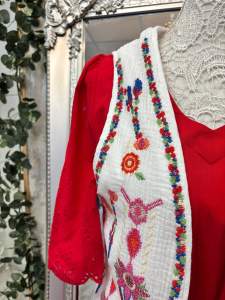 Aubrey Lightweight Waistcoat - White/Multi