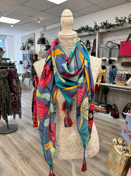 Elma tassle scarf