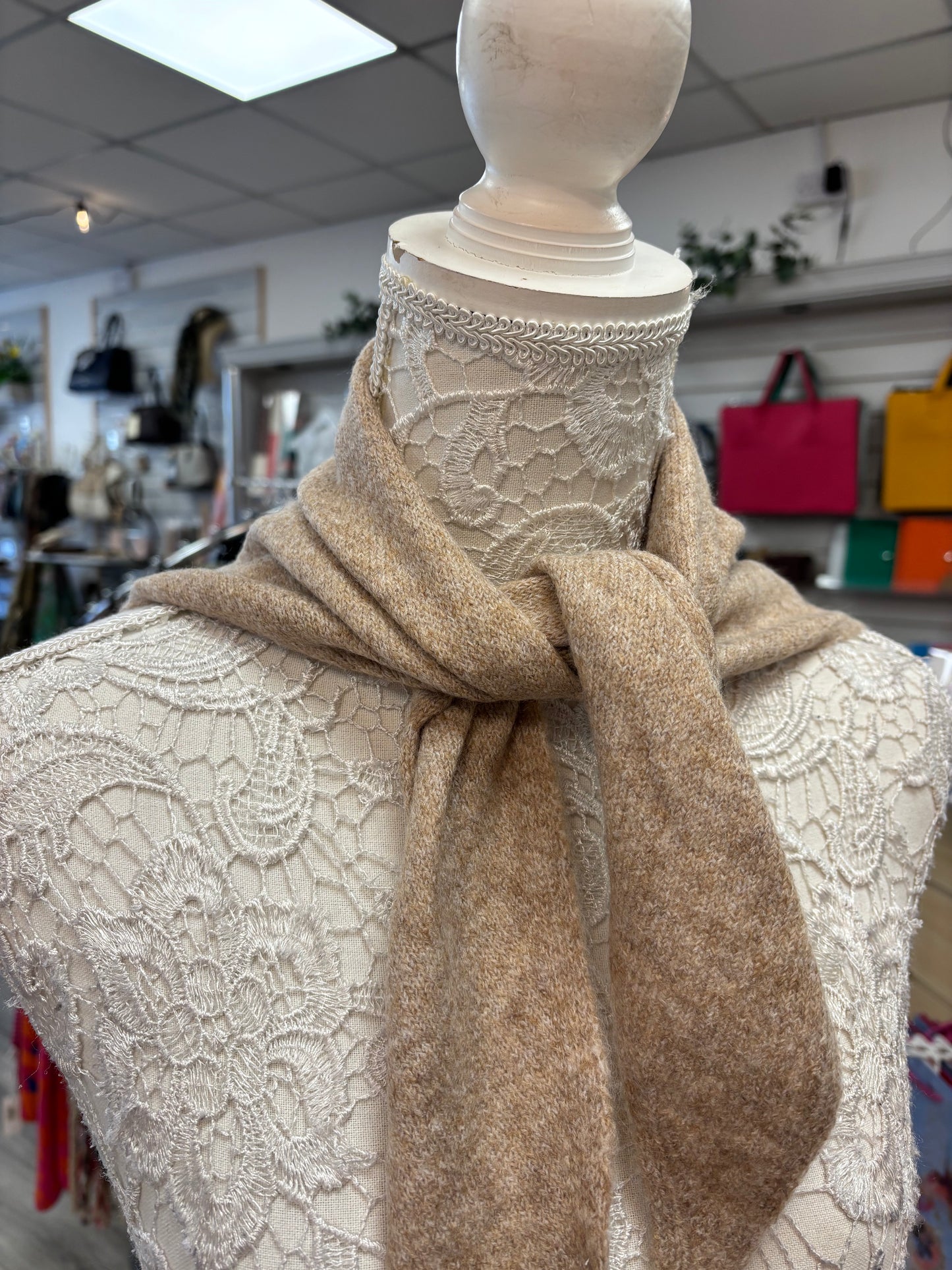 Dinah fine knit neck scarf