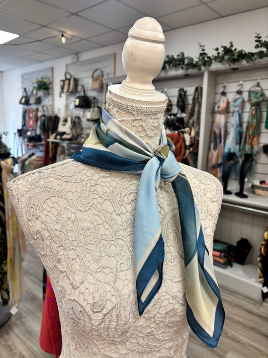 Rita neck scarf