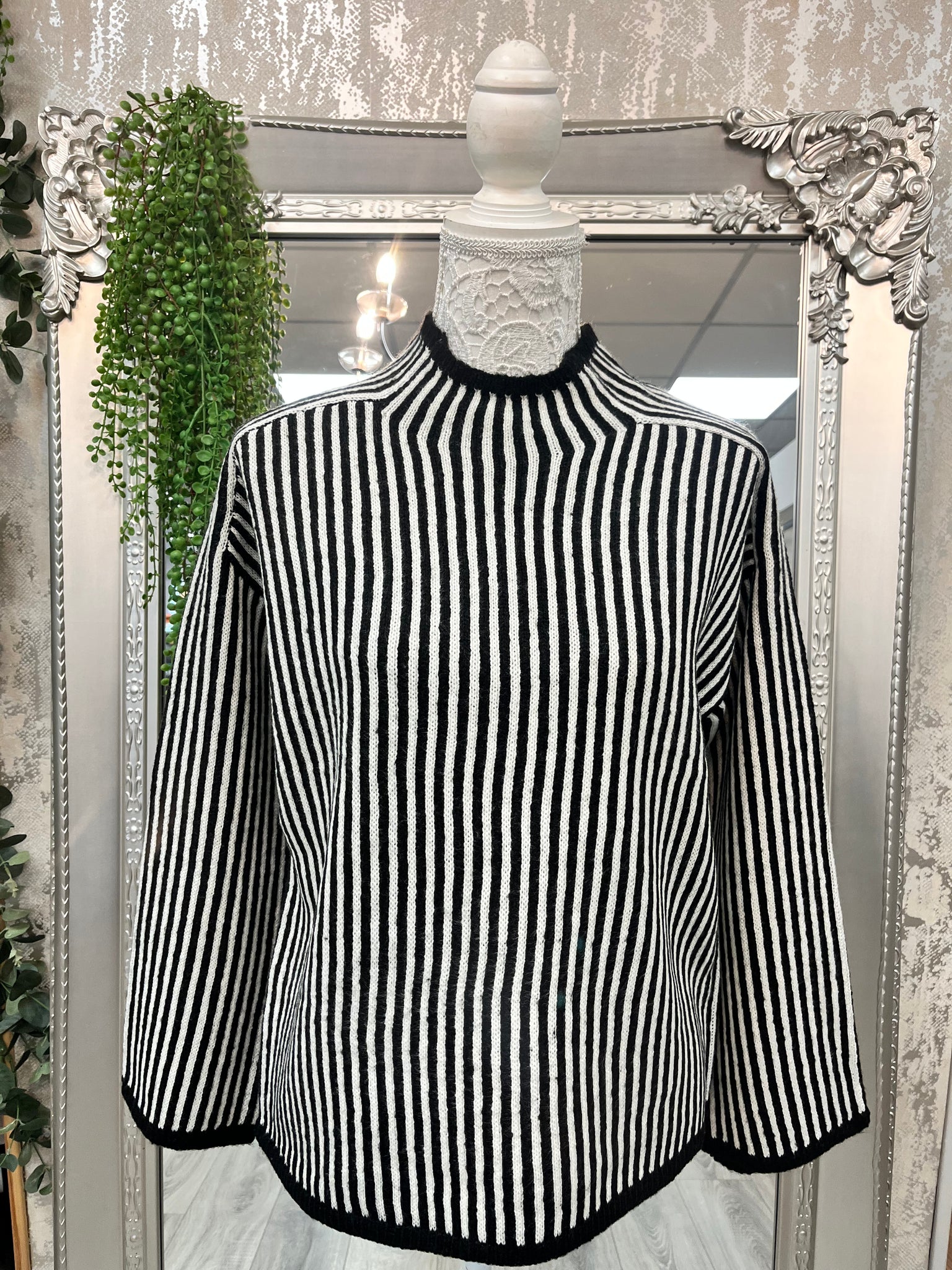 Frane stripe knit