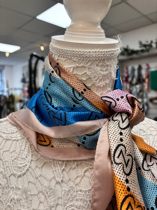 Zetta neck scarf