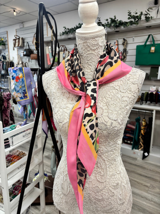 Cherry triangle scarf 🍒