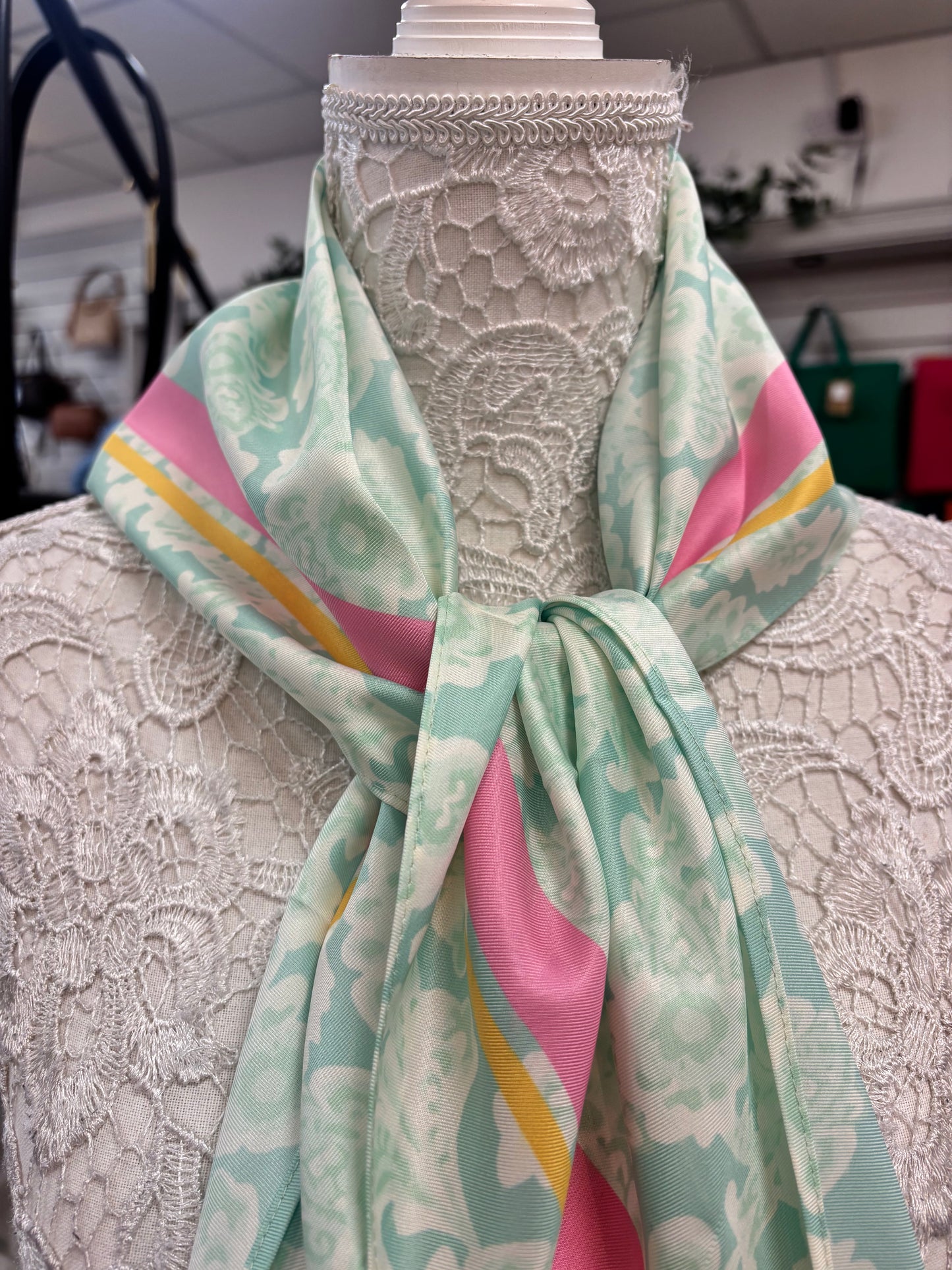 Jess triangle scarf