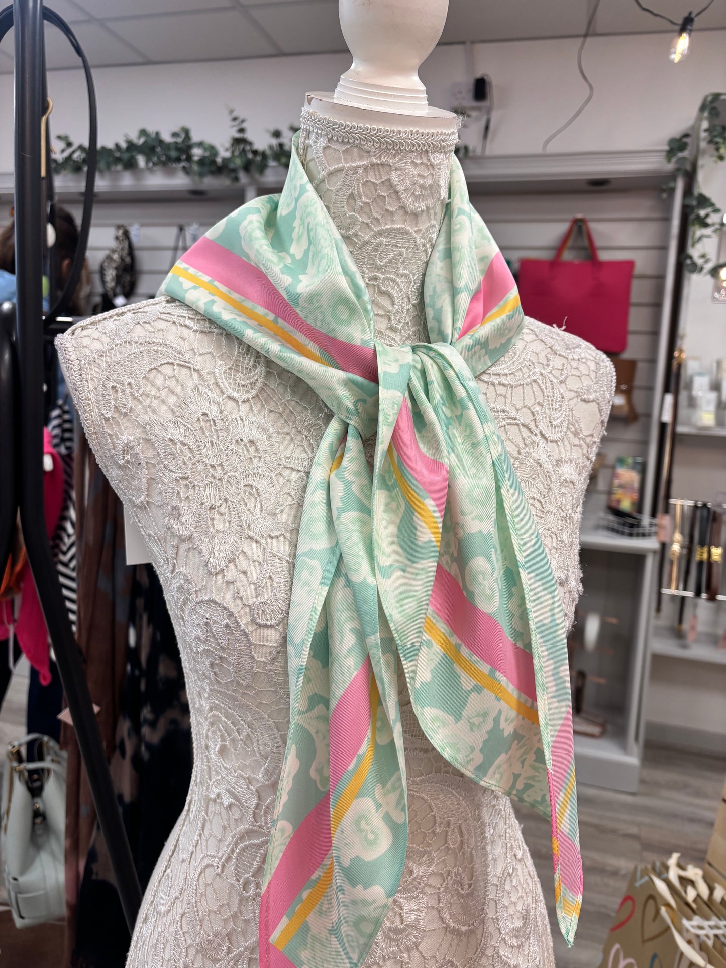 Jess triangle scarf