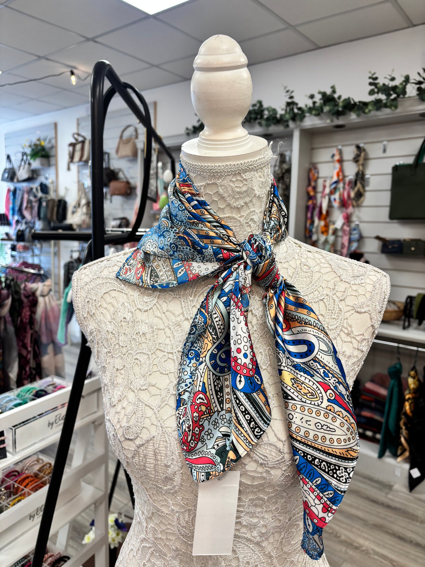 Brooke neck scarf