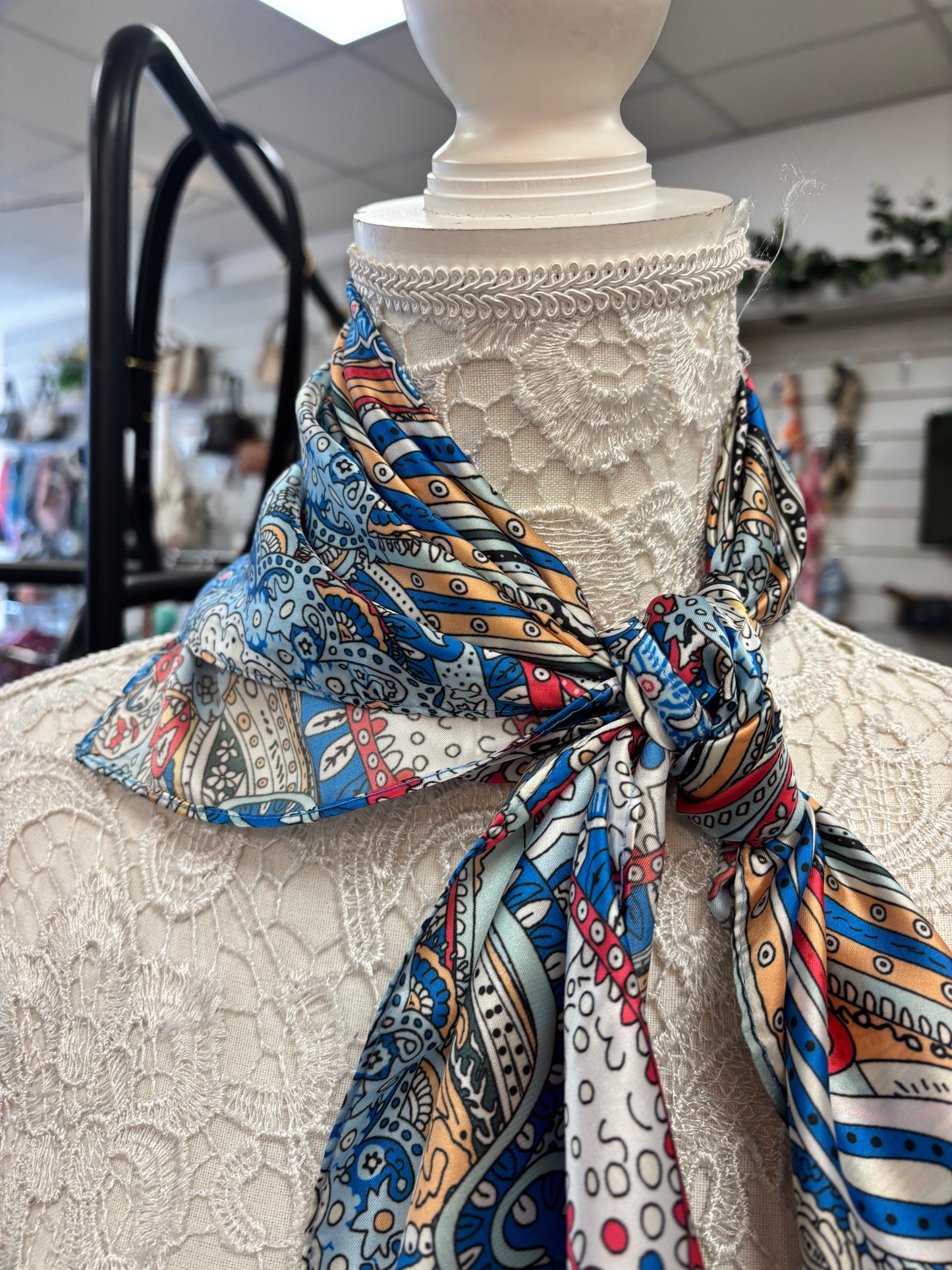 Brooke neck scarf