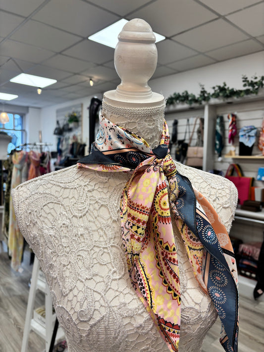Flora neck scarf