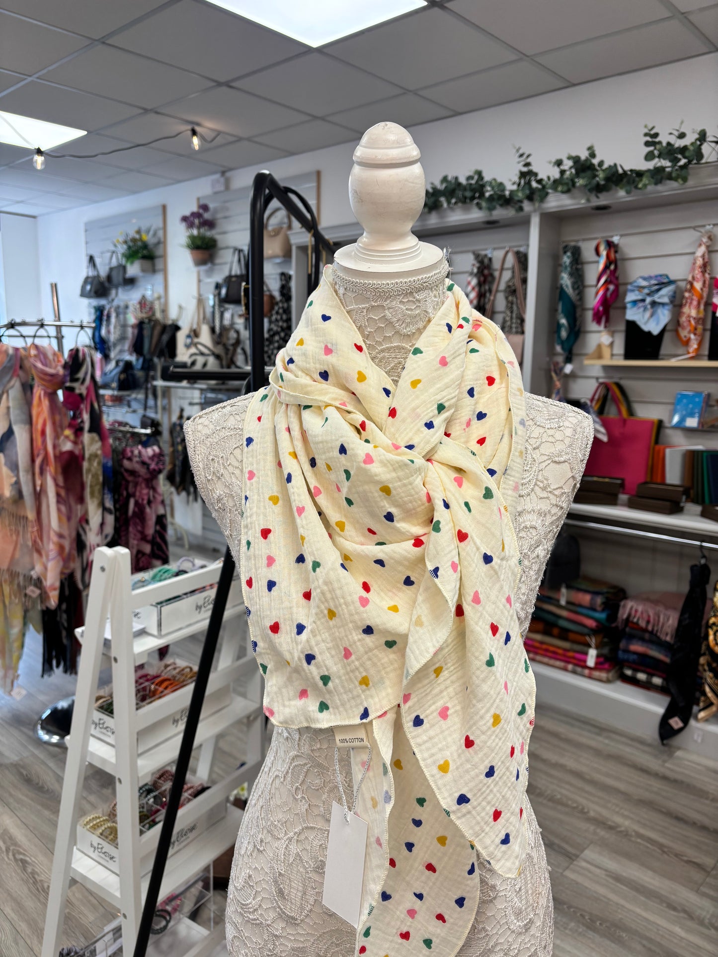 Lena heart scarf