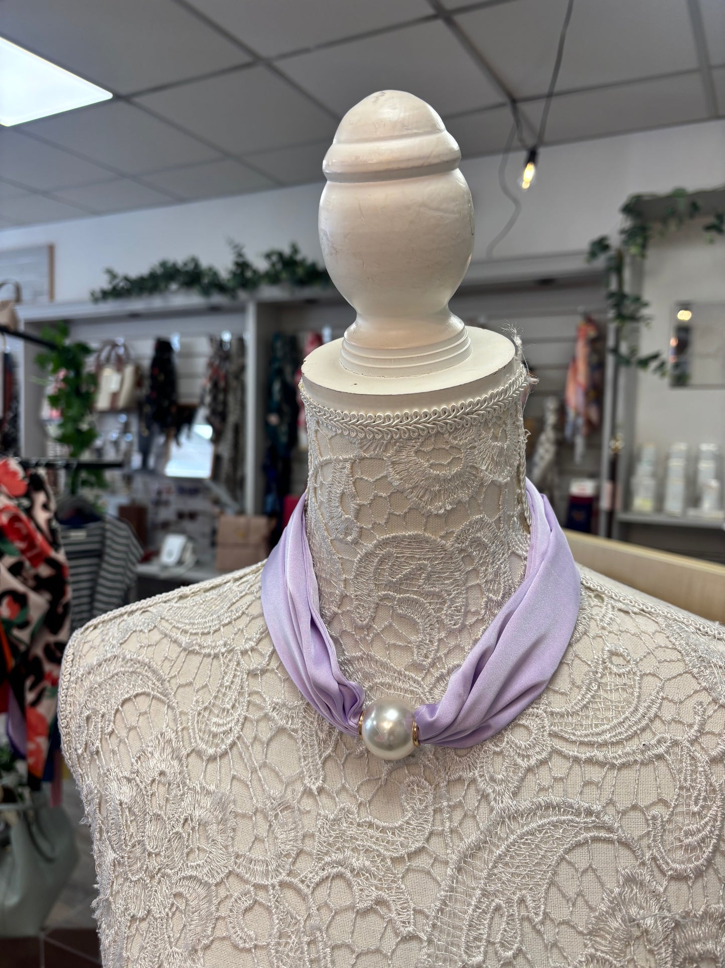 Penny pearl necklace/ scarf