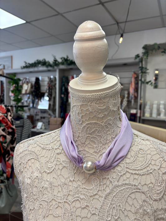 Penny pearl necklace/ scarf