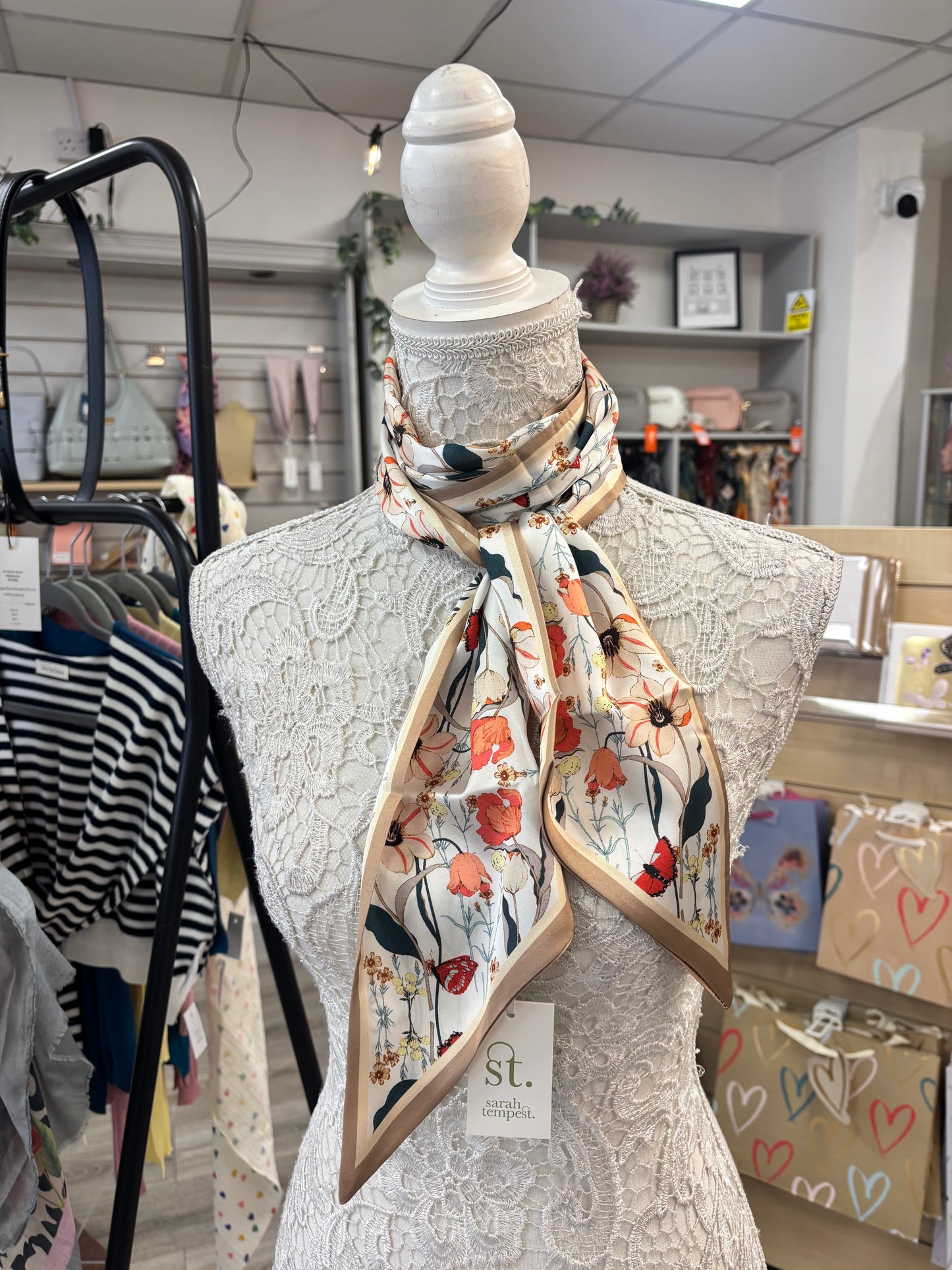 Wild flowers print silk feel scarf with ribbon finished edge