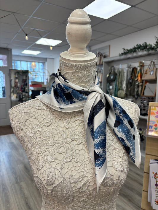 Gilly animal print neck scarf