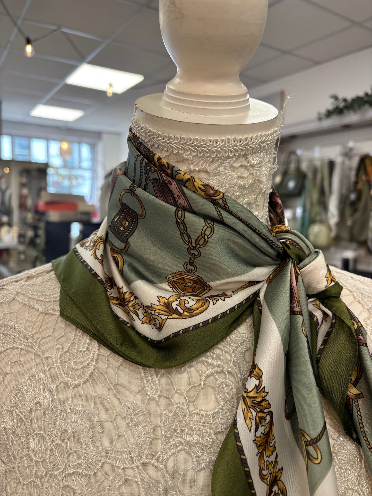 Bridie scarf
