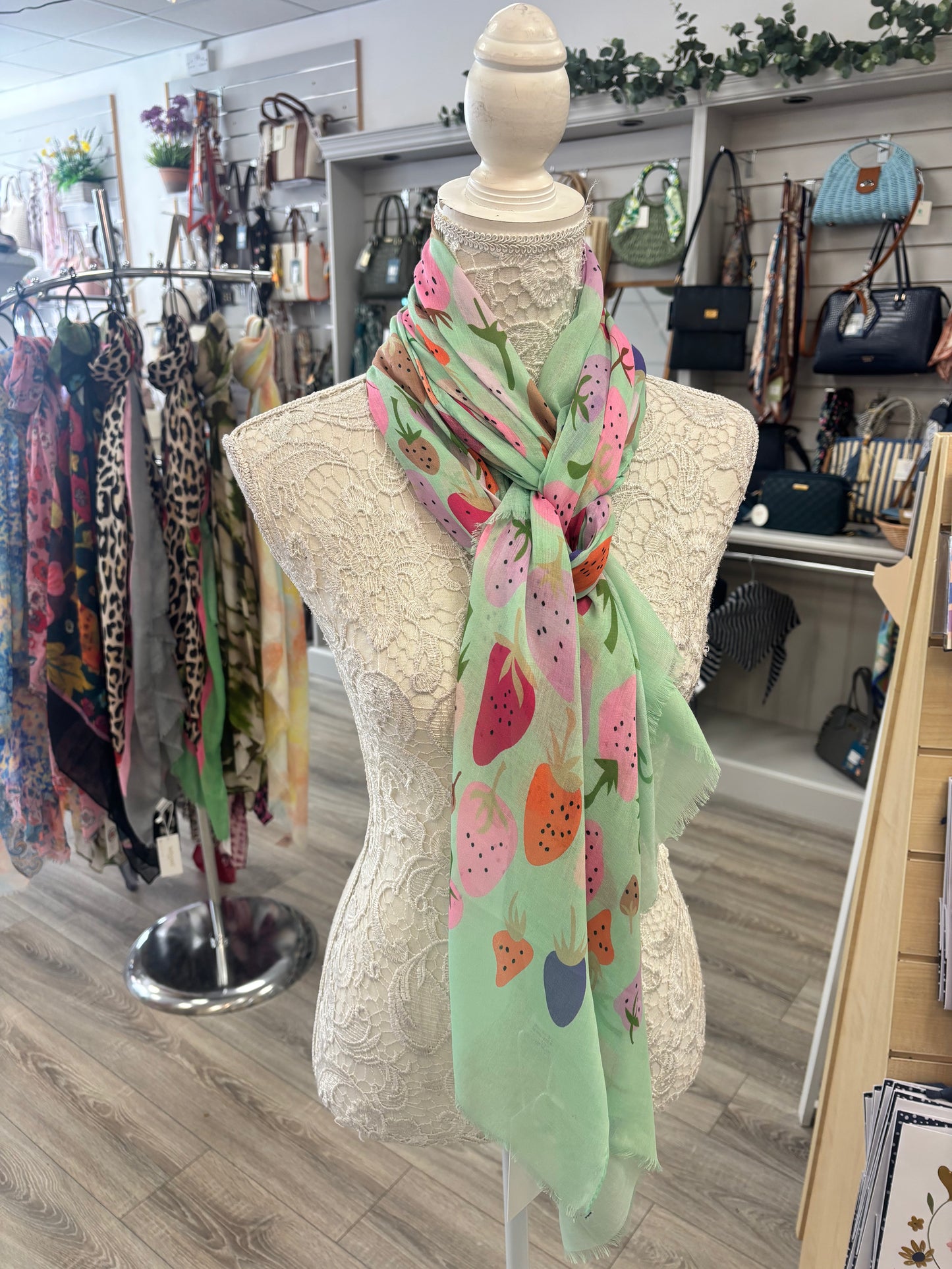 Strawberry scarf