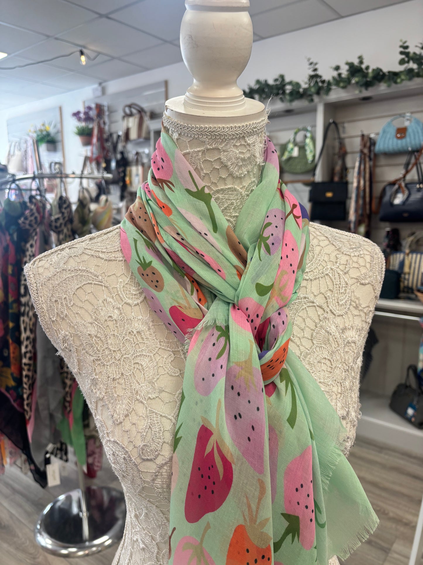 Strawberry scarf