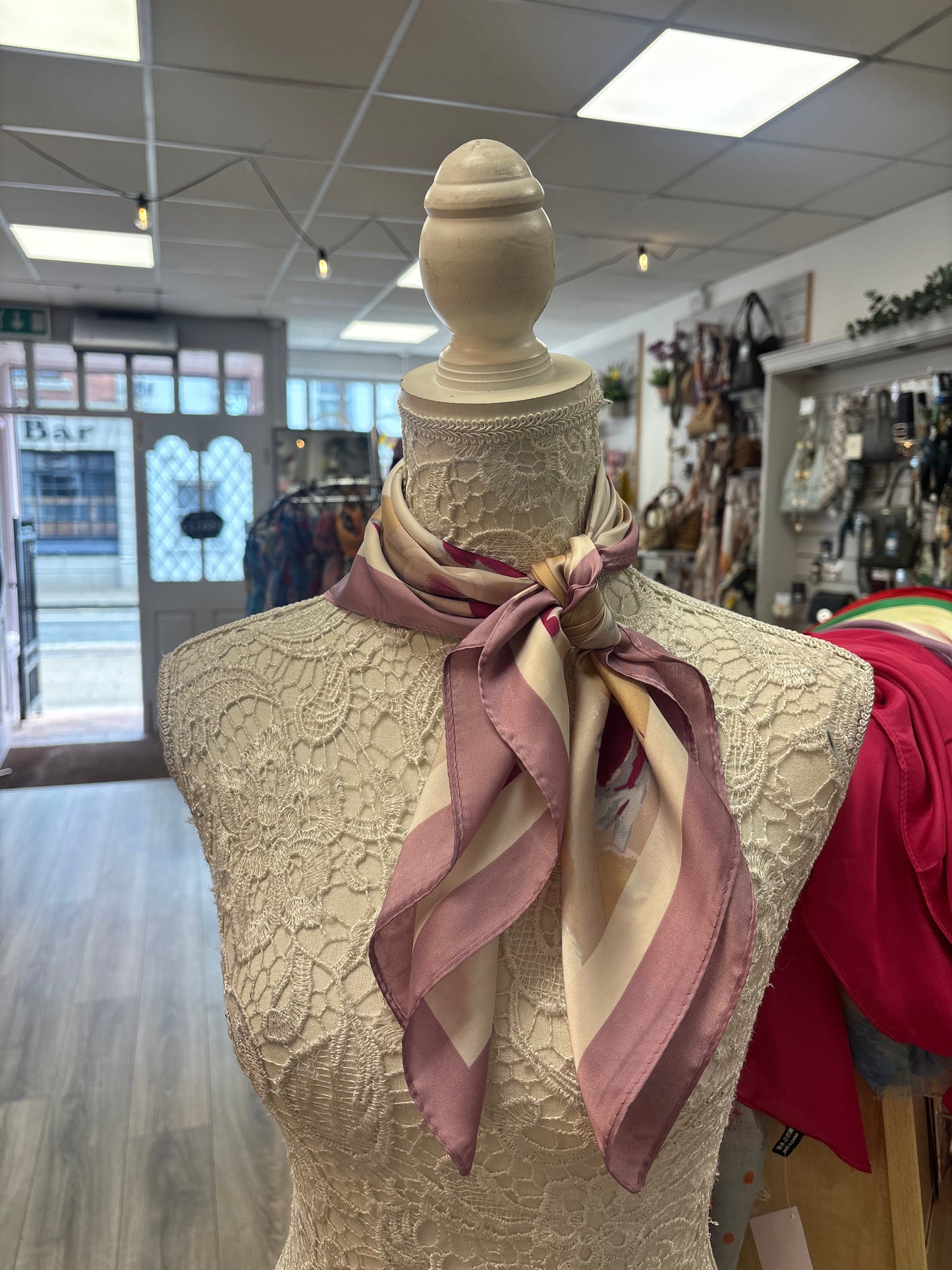 Nuala neck scarf