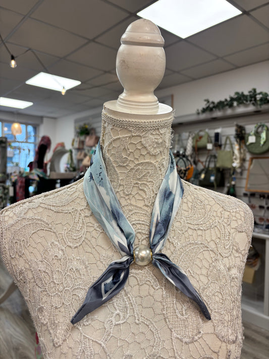 Bronwyn double tie magnetic scarf