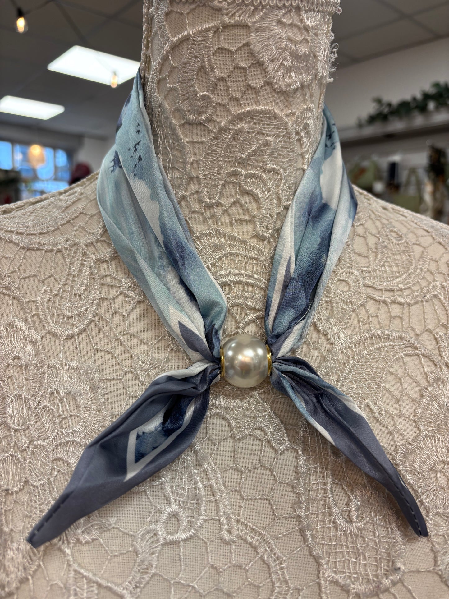 Bronwyn double tie magnetic scarf