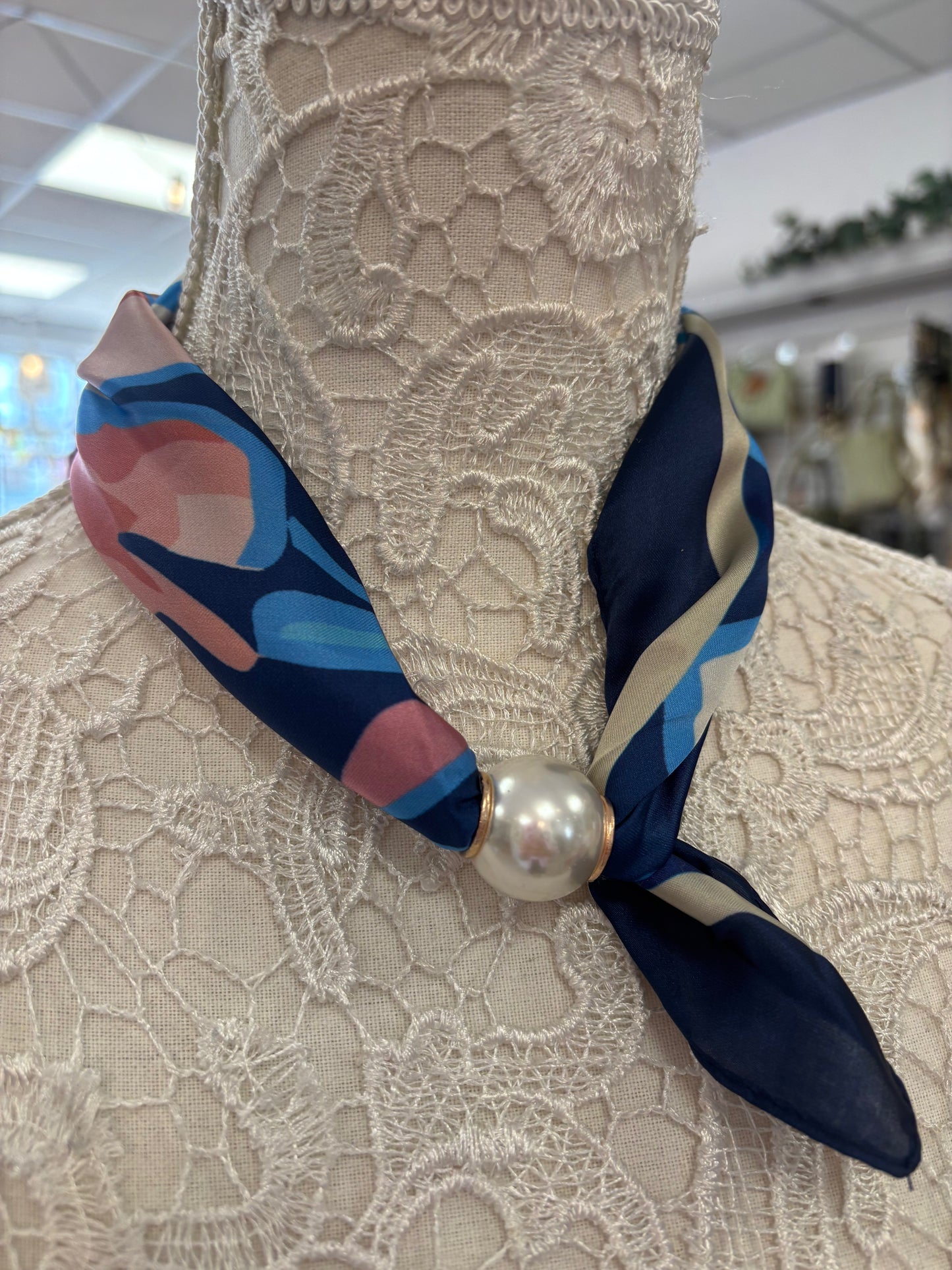 Mila abstract scarf