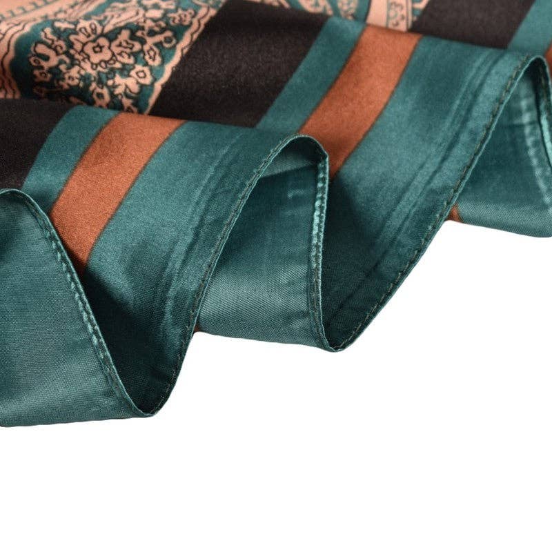 Koda Fashion Geometric Pattern Square Scarf