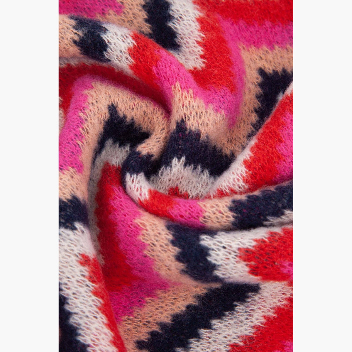 Bobbie Red Zig-Zag Heavyweight Scarf